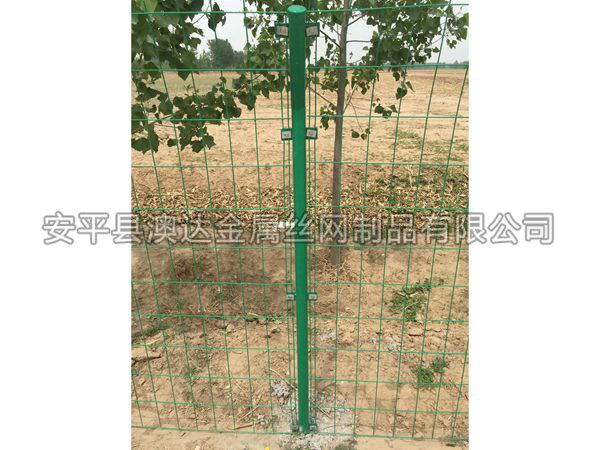 焊接網隔離柵 (7)